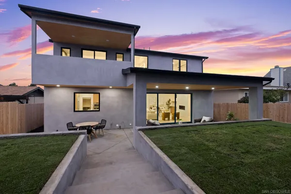 $2,950,000 | 1531 Lieta Street, San Diego, CA 92110