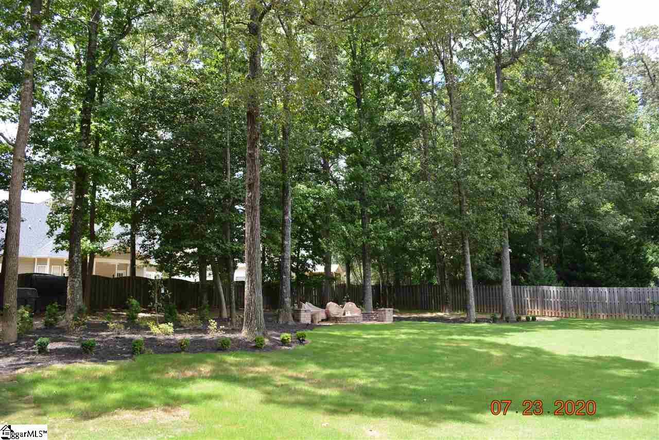 224 English Oak Road Simpsonville, SC 29681 - Photo 17 of 36 Gallery Image 17