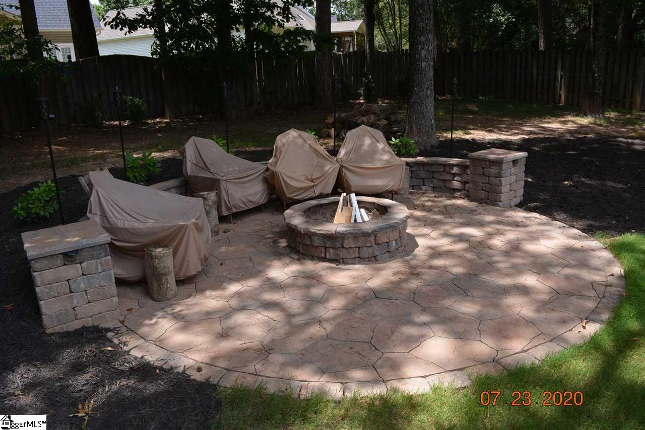 224 English Oak Road Simpsonville, SC 29681 - Photo 18 of 36 Gallery Image 18