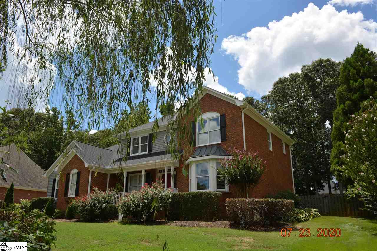 224 English Oak Road Simpsonville, SC 29681 - Photo 3 of 36 Gallery Image 3