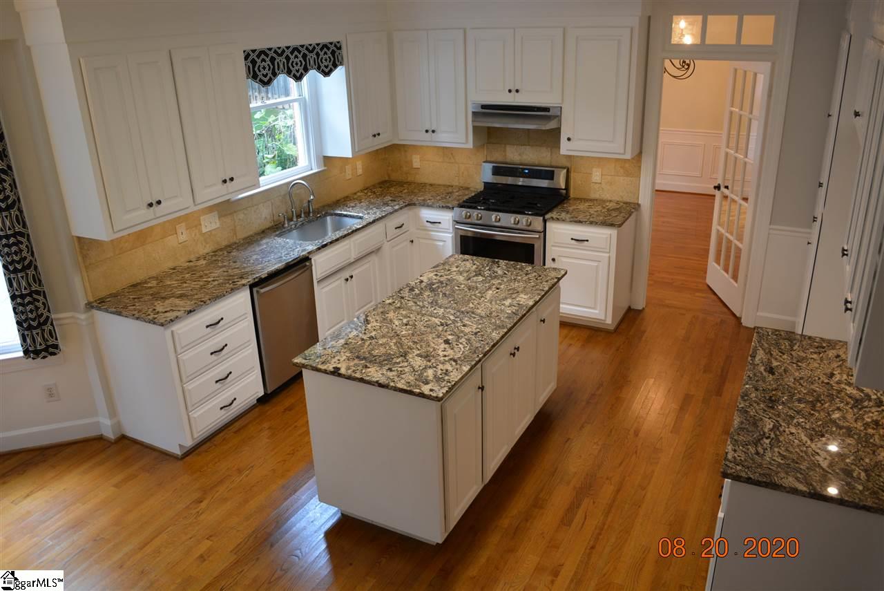 224 English Oak Road Simpsonville, SC 29681 - Photo 22 of 36 Gallery Image 22
