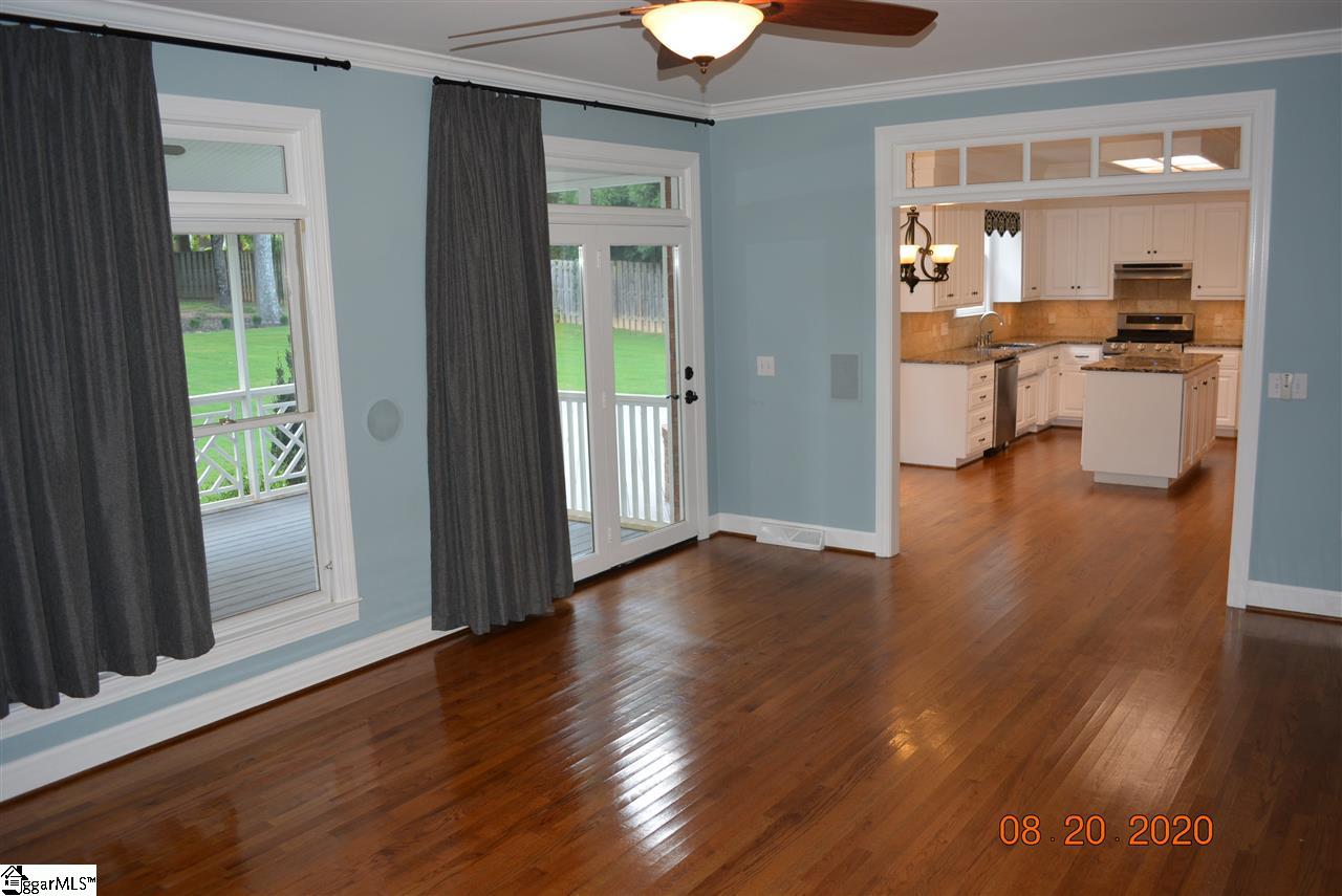 224 English Oak Road Simpsonville, SC 29681 - Photo 24 of 36 Gallery Image 24