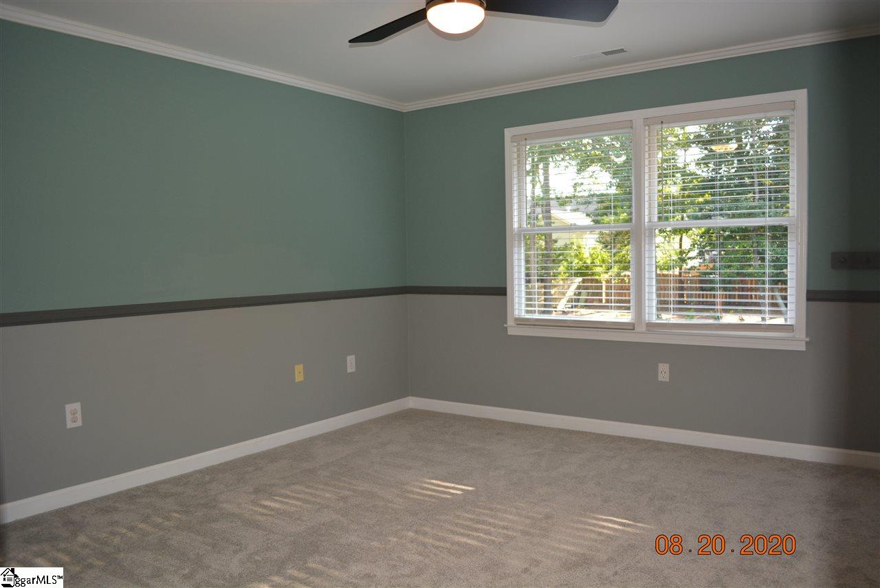 224 English Oak Road Simpsonville, SC 29681 - Photo 26 of 36 Gallery Image 26