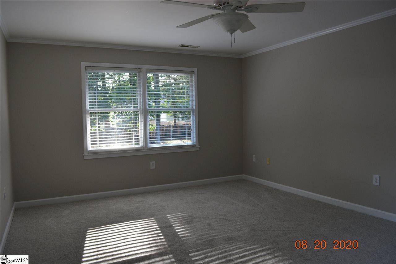 224 English Oak Road Simpsonville, SC 29681 - Photo 27 of 36 Gallery Image 27