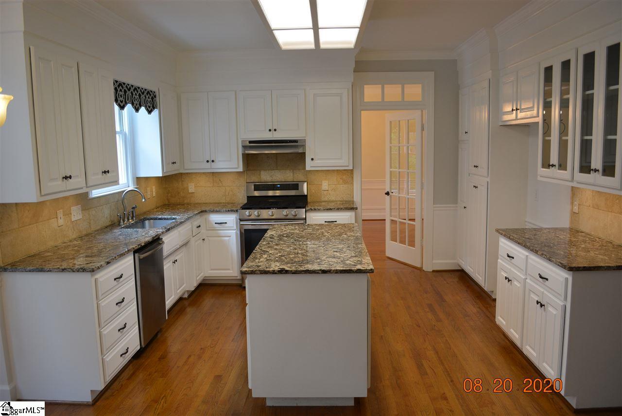 224 English Oak Road Simpsonville, SC 29681 - Photo 33 of 36 Gallery Image 33
