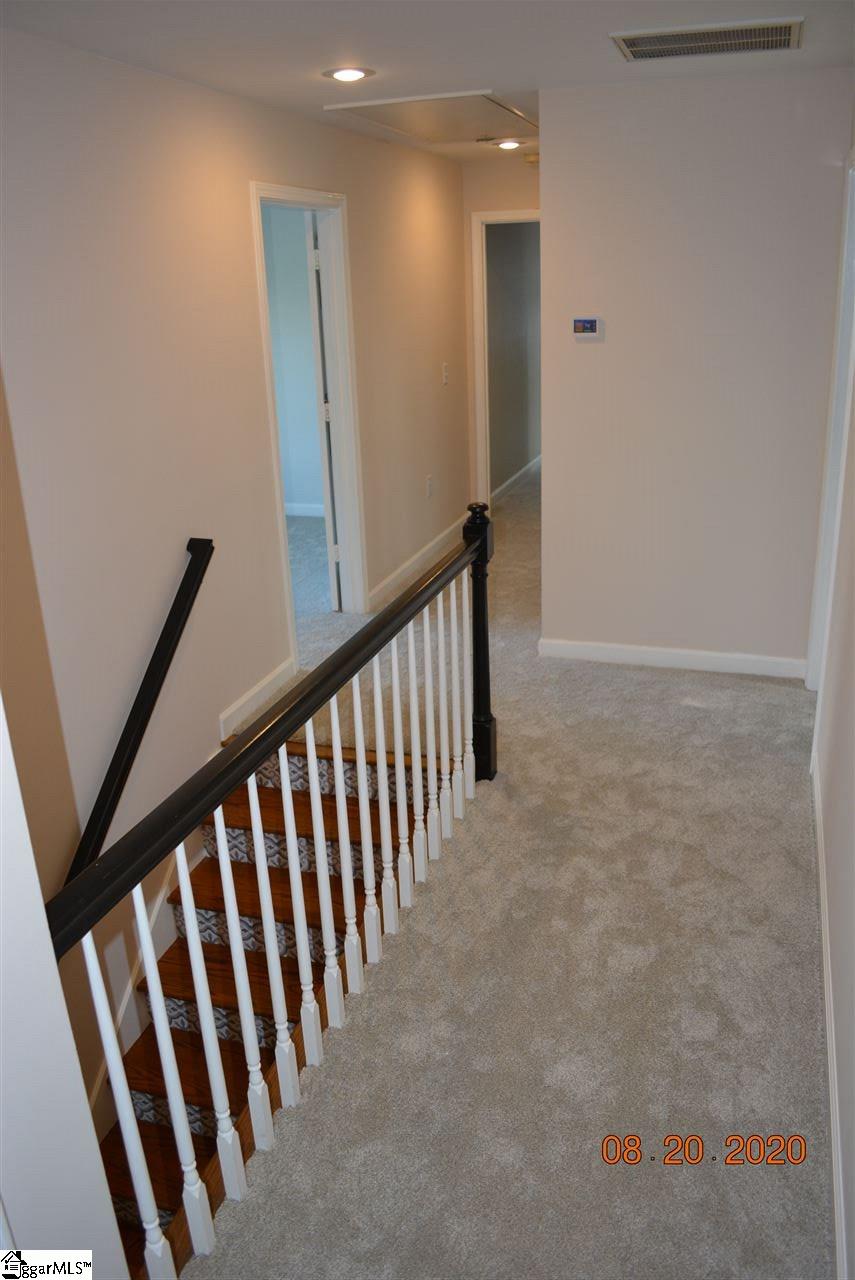 224 English Oak Road Simpsonville, SC 29681 - Photo 35 of 36 Gallery Image 35
