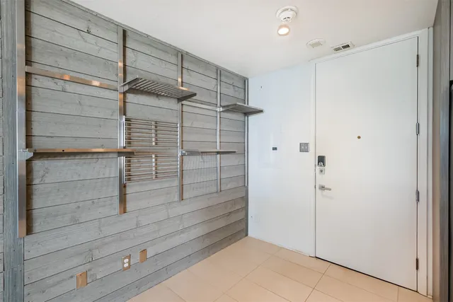 a view of walk in closet