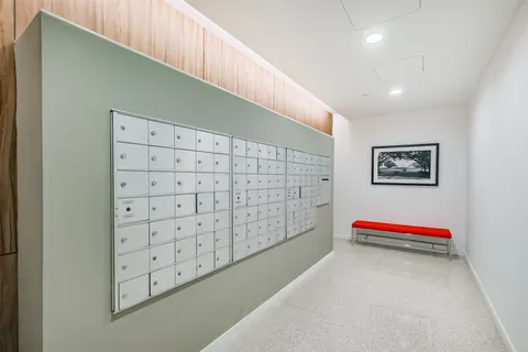 $195,000 | 3600 Montrose Boulevard, Unit 104, Houston, TX 77006