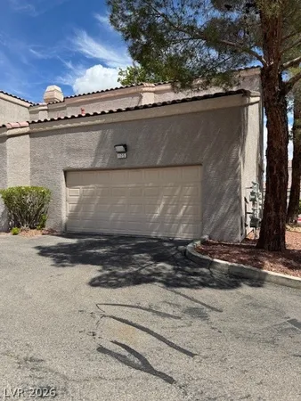 $1,600 | 5250 South Rainbow Boulevard, Unit 1125, Las Vegas, NV 89118