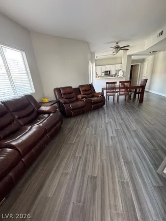 $1,600 | 5250 South Rainbow Boulevard, Unit 1125, Las Vegas, NV 89118