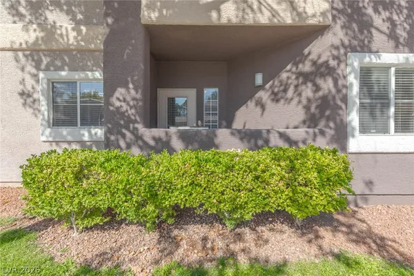$1,600 | 5250 South Rainbow Boulevard, Unit 1125, Las Vegas, NV 89118