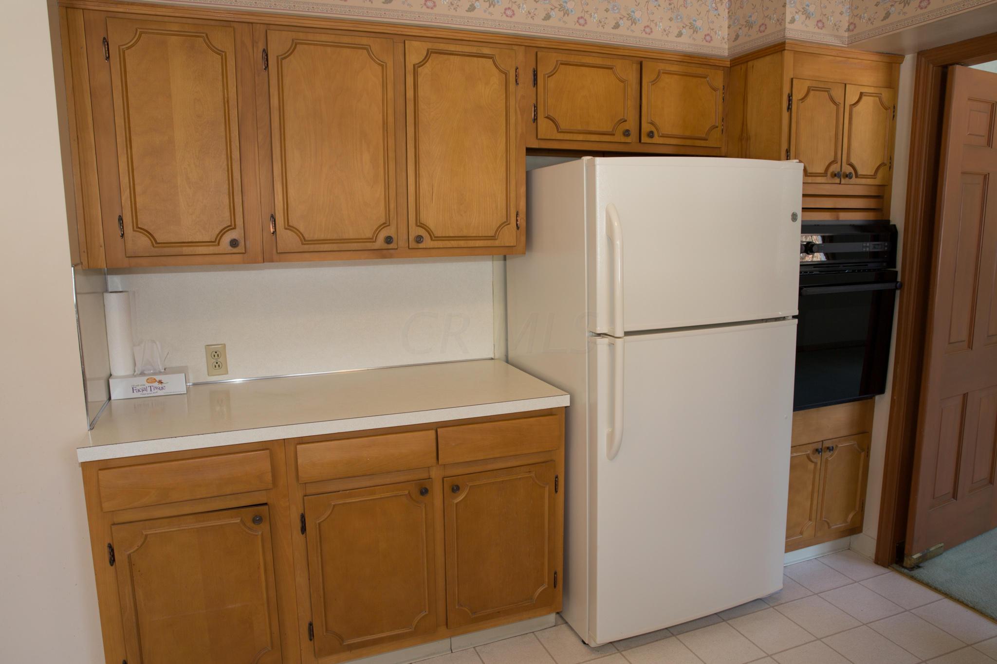 4440 Willowbrook Road Columbus, OH 43220 - Photo 10 of 22