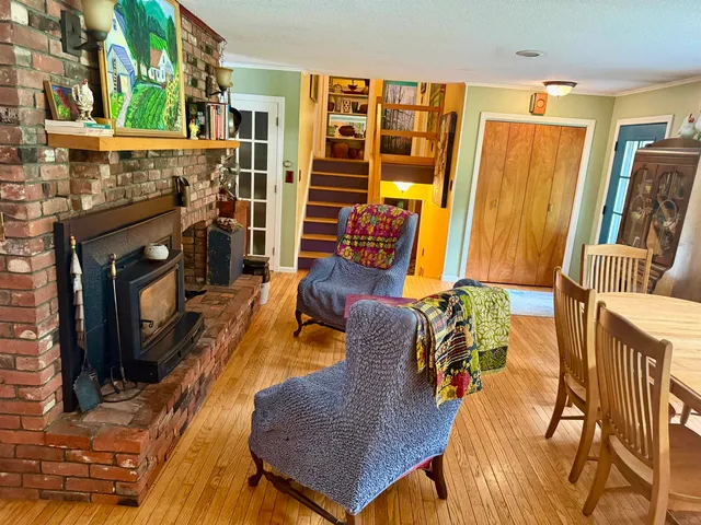 $629,000 | 204 Meeting House Lane, Brattleboro, VT 05301