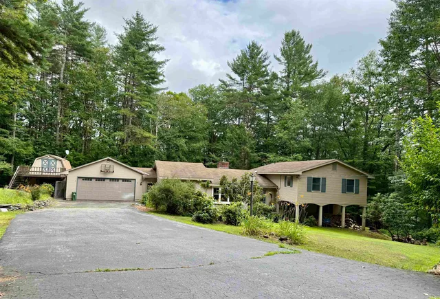 $629,000 | 204 Meeting House Lane, Brattleboro, VT 05301