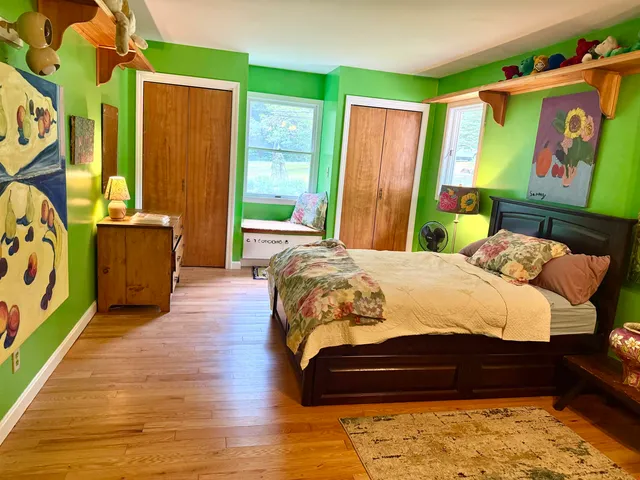 $629,000 | 204 Meeting House Lane, Brattleboro, VT 05301