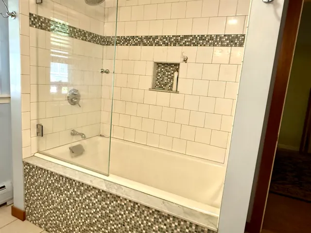 $629,000 | 204 Meeting House Lane, Brattleboro, VT 05301