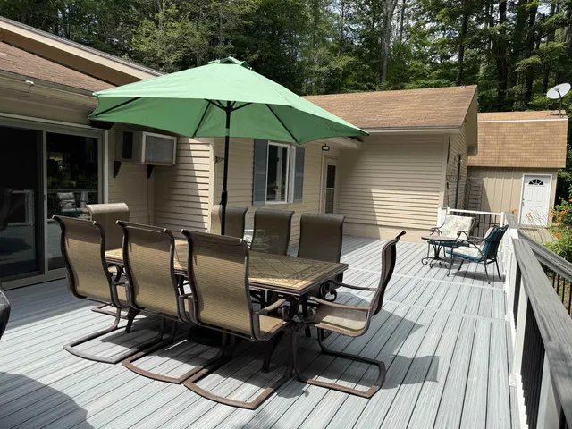 $629,000 | 204 Meeting House Lane, Brattleboro, VT 05301
