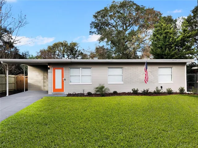 $3,100 | 407 East Crystal Lake Street, Orlando, FL 32806