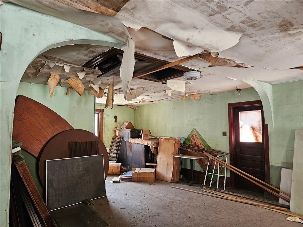 937 Larimer Avenue Turtle Creek, PA 15145 - Photo 15 of 17