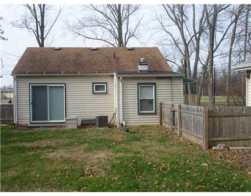 52312 Laurel Road South Bend, IN 46637 - Photo 11 of 12 Gallery Image 11
