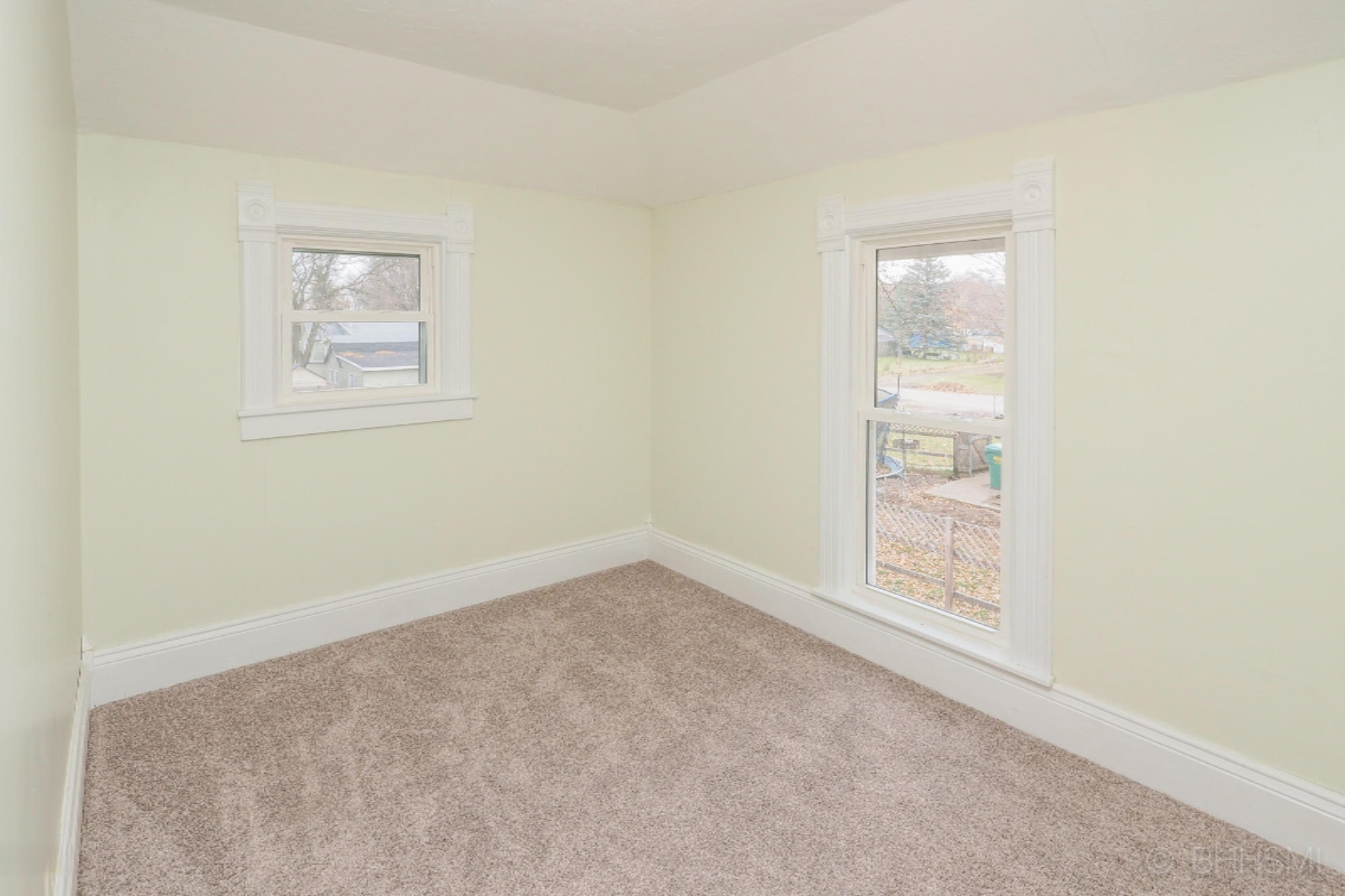 216 Clinton Street Mendon, MI 49072 - Photo 12 of 16 216 Clinton Street-111