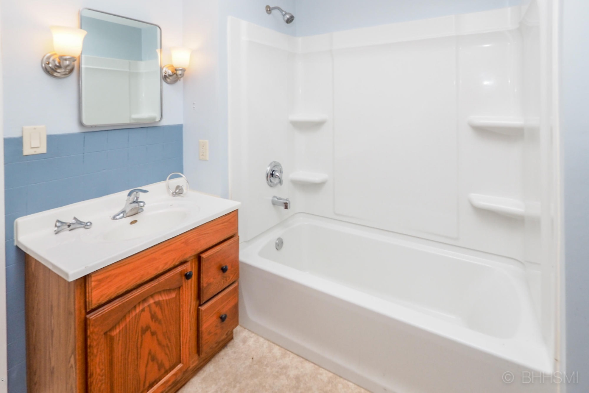 216 Clinton Street Mendon, MI 49072 - Photo 9 of 16 216 Clinton Street-108