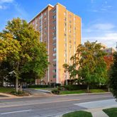 $1,800 | 900 South Hanley Road, Unit 3B, St. Louis, MO 63105