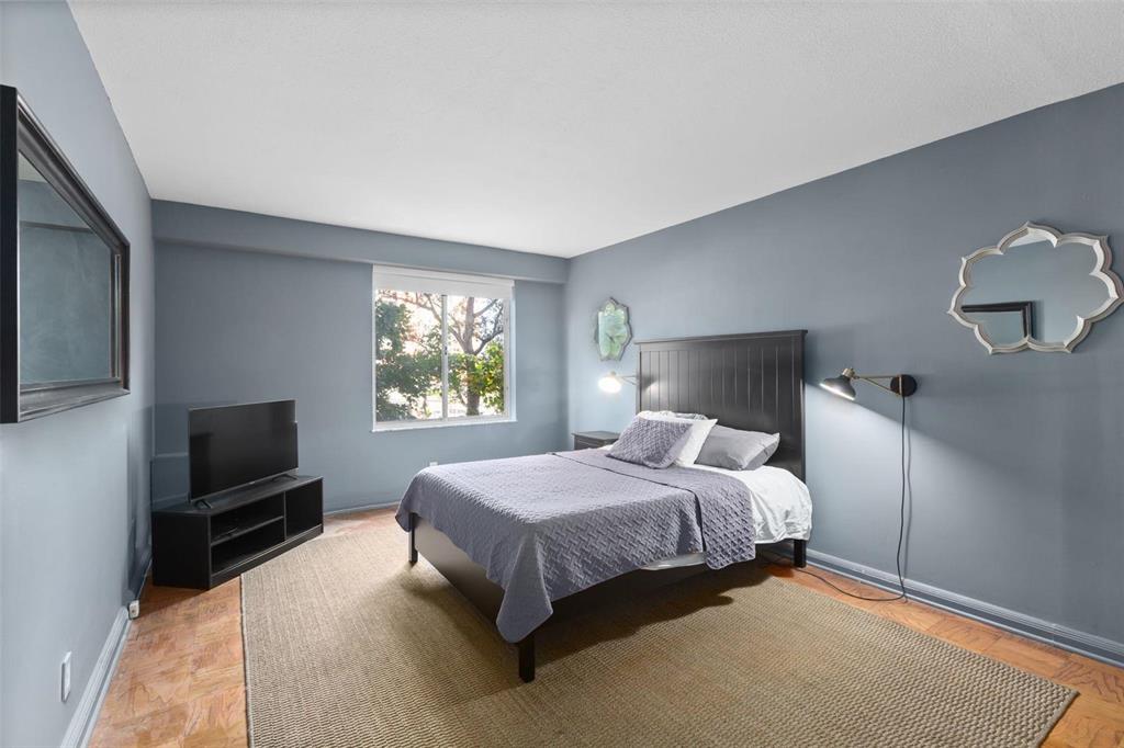 900 South Hanley Road, Unit 3B St. Louis, MO 63105 - Photo 18 of 31