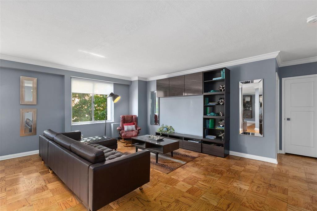 900 South Hanley Road, Unit 3B St. Louis, MO 63105 - Photo 6 of 31