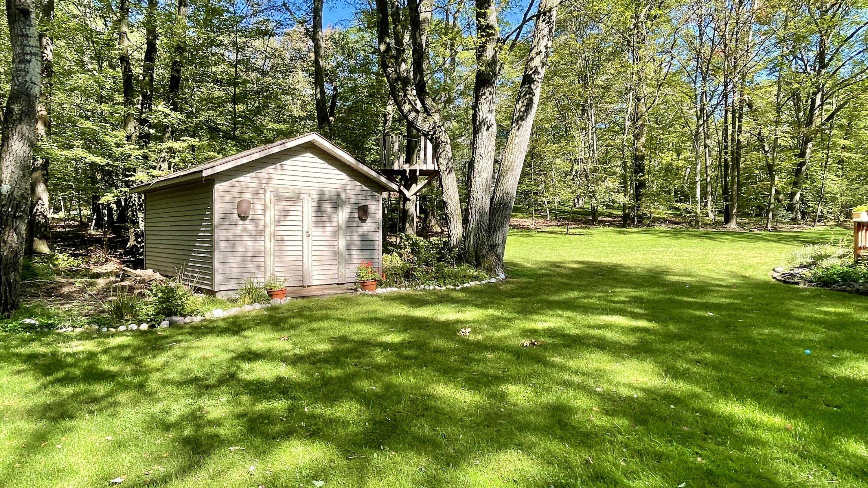 4832 Timber Ridge Drive Cadillac, MI 49601 - Photo 54 of 63 Greg Bosscher (70)