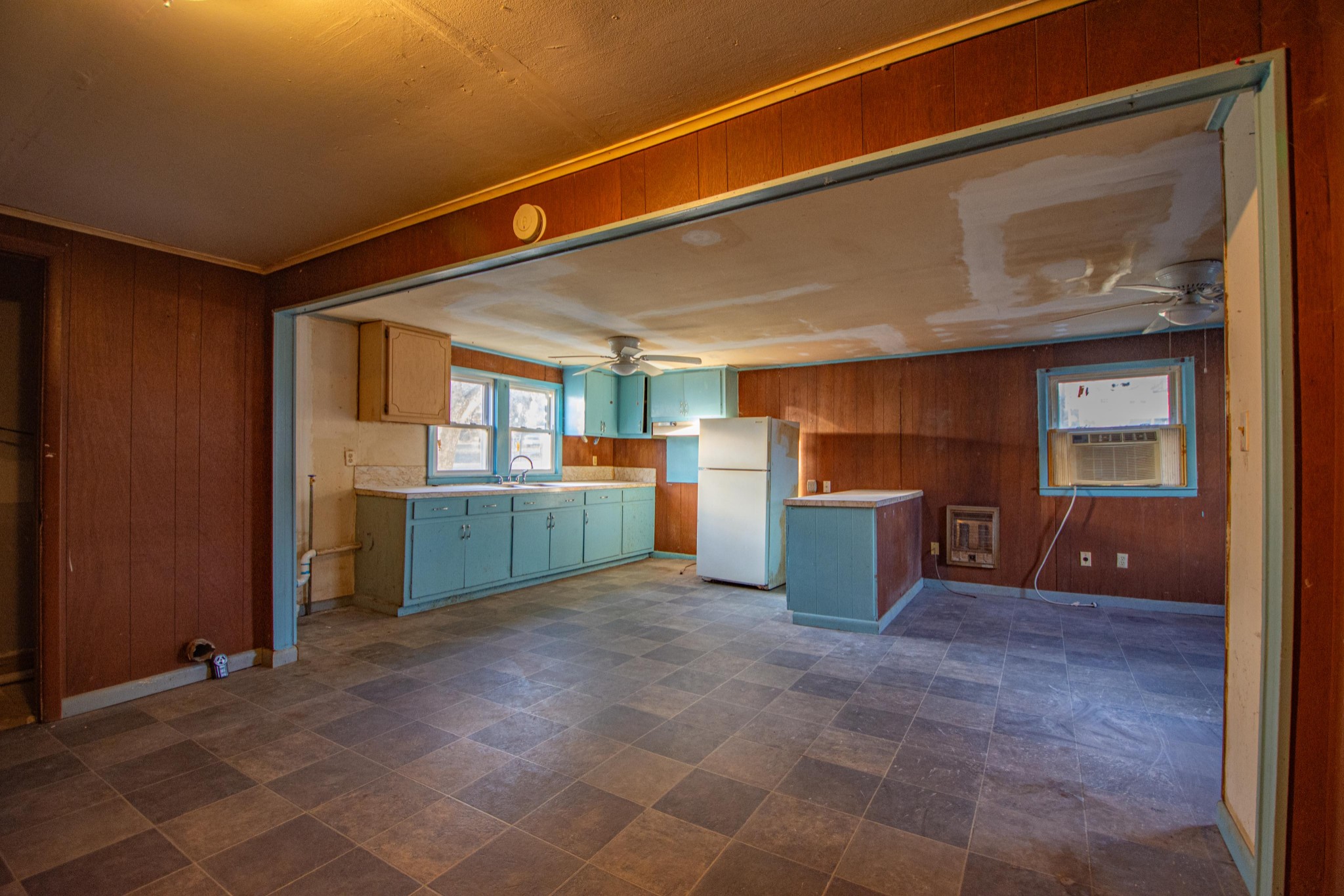 632 East Madison Street Pulaski, TN 38478 - Photo 12 of 22 a view of a storage & utility room