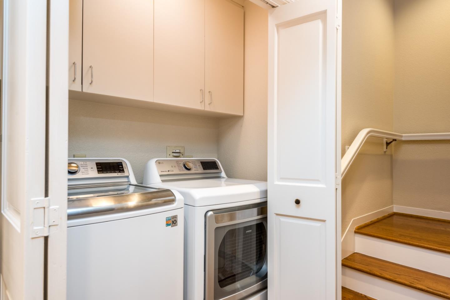 400 Warren Road San Mateo, CA 94402 - Photo 29 of 54 a utility room with dryer and washer