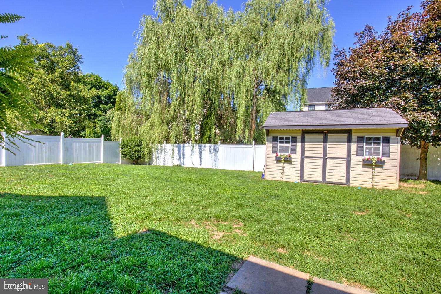 234 Andover Lane Lititz, PA 17543 - Photo 9 of 33