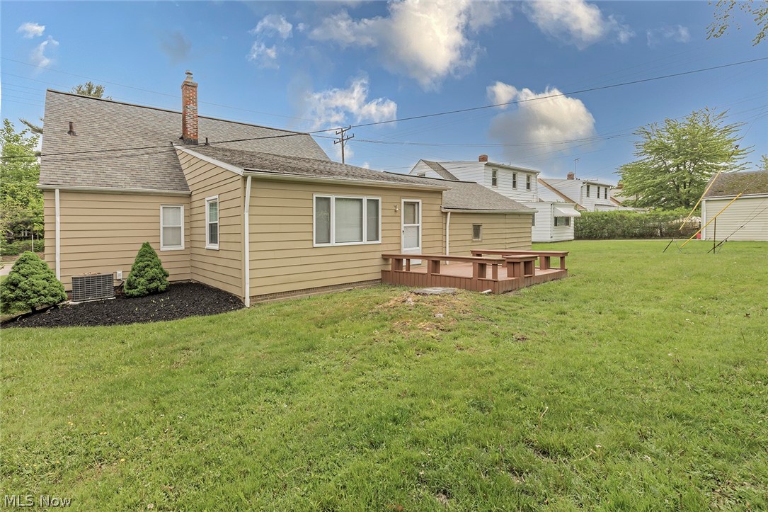 4622 Mayfield Road South Euclid, OH 44121 - Photo 31 of 35
