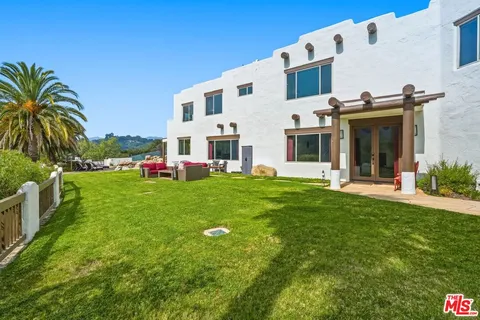 $2,990,000 | Undisclosed Address, Topanga, CA 90290