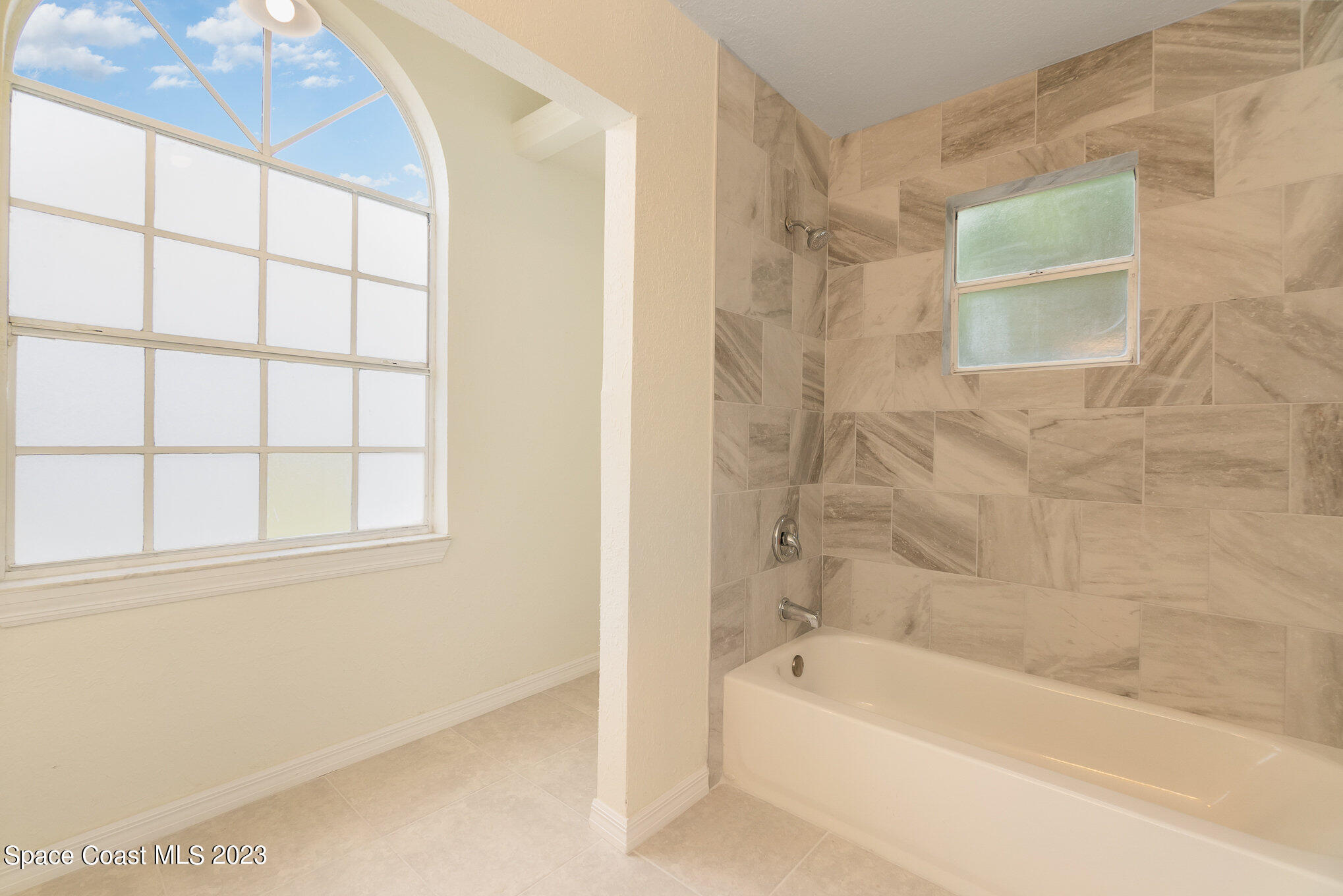 1254 Haulover Road Southwest Palm Bay, FL 32908 - Photo 13 of 26 019_1254_haulover_58-edit