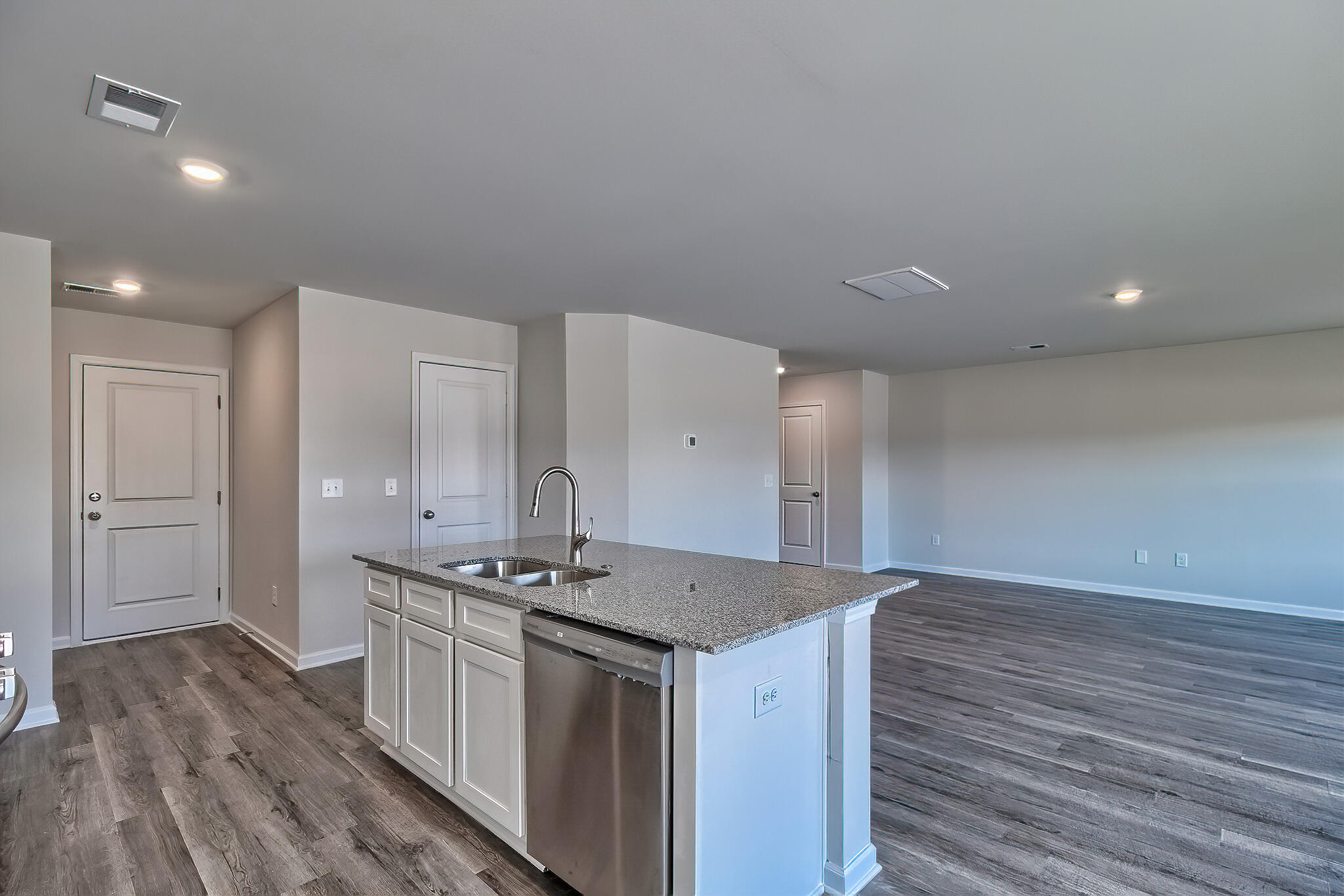 2370 Daylilly Street, Unit LOT 159 Sumter, SC 29150 - Photo 12 of 29 24353_37023_869946