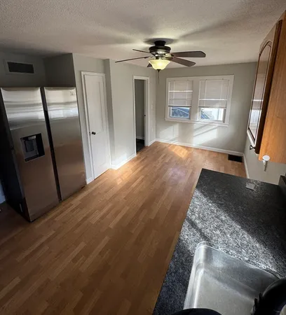 $2,000 | 19 Haringa Avenue, Unit 19, Northbridge, MA 01588