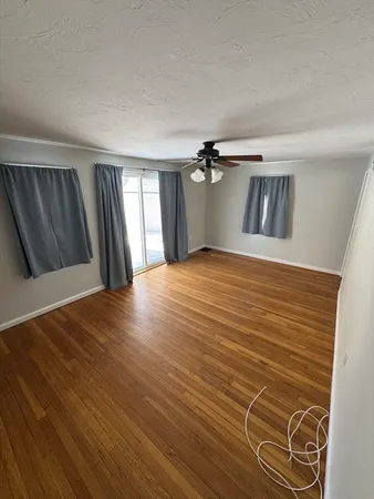 $2,000 | 19 Haringa Avenue, Unit 19, Northbridge, MA 01588