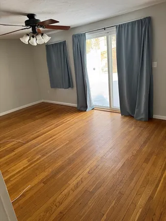 $2,000 | 19 Haringa Avenue, Unit 19, Northbridge, MA 01588