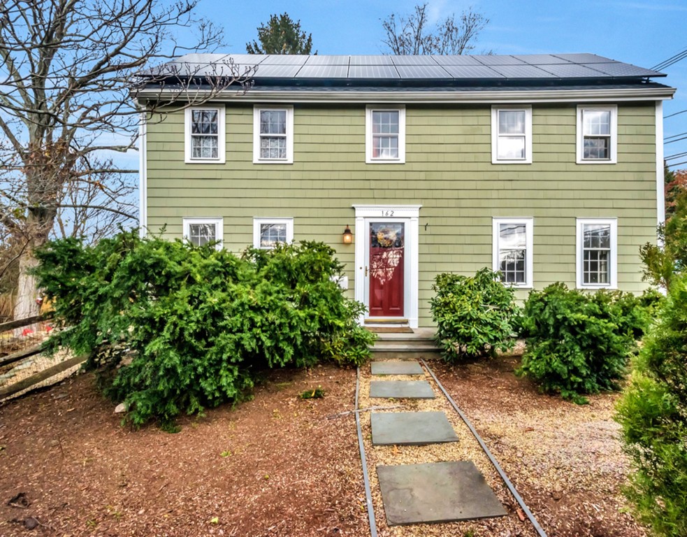 162 Maple Street Lexington, MA 02420 - Photo 1 of 27 Gallery Image 1