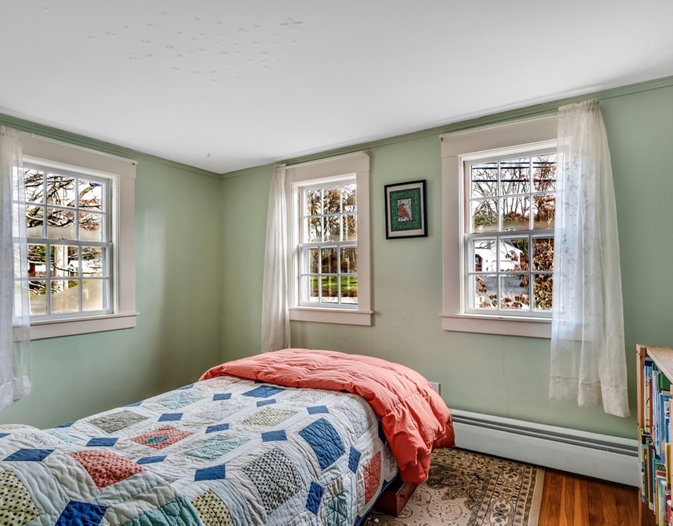 162 Maple Street Lexington, MA 02420 - Photo 15 of 27 Gallery Image 15