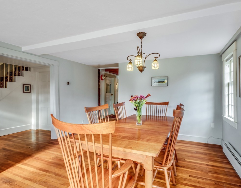 162 Maple Street Lexington, MA 02420 - Photo 7 of 27 Gallery Image 7