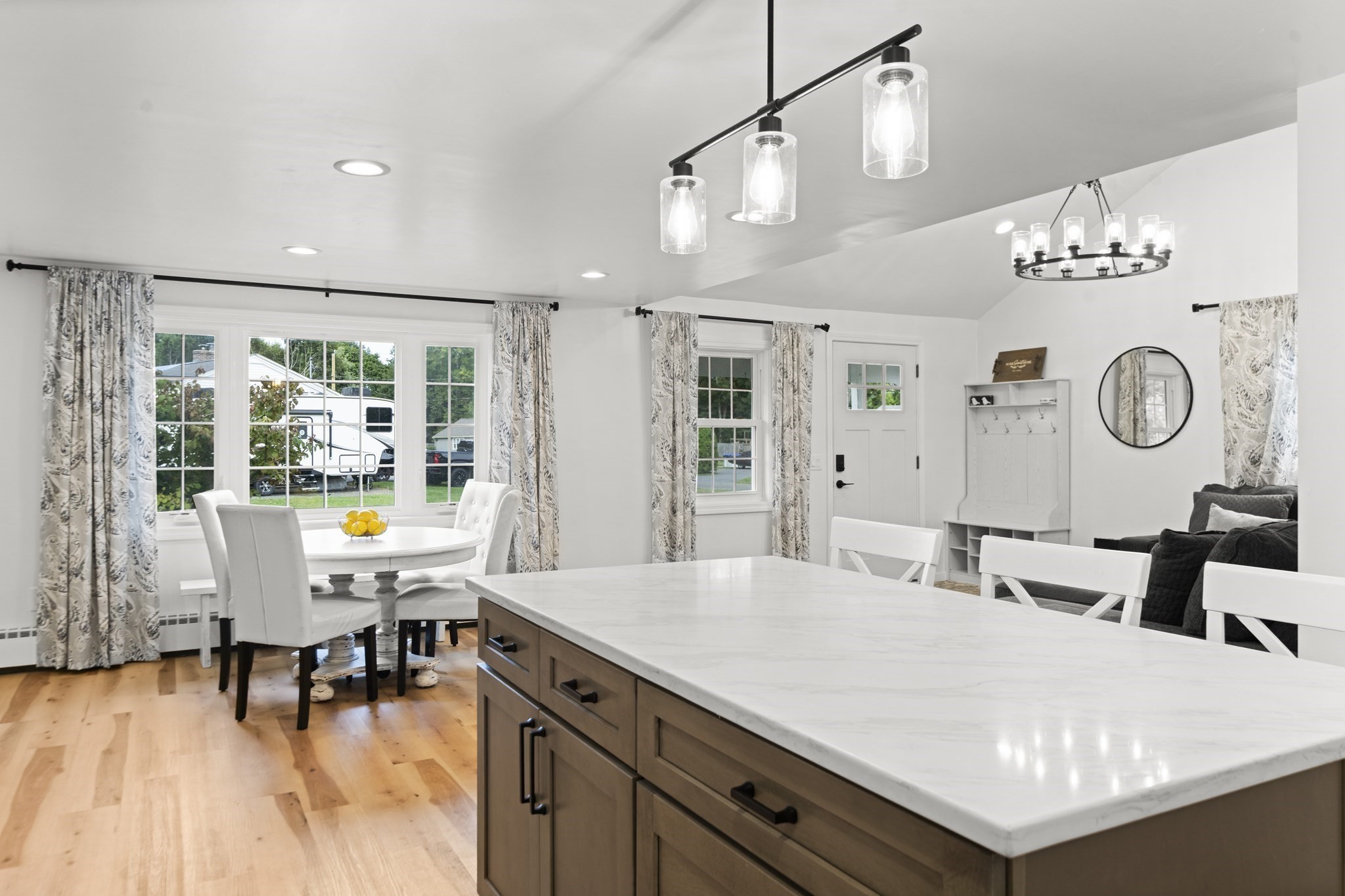 11 Fernwood Road Southwick, MA 01077 - Photo 6 of 28 Gallery Image 6