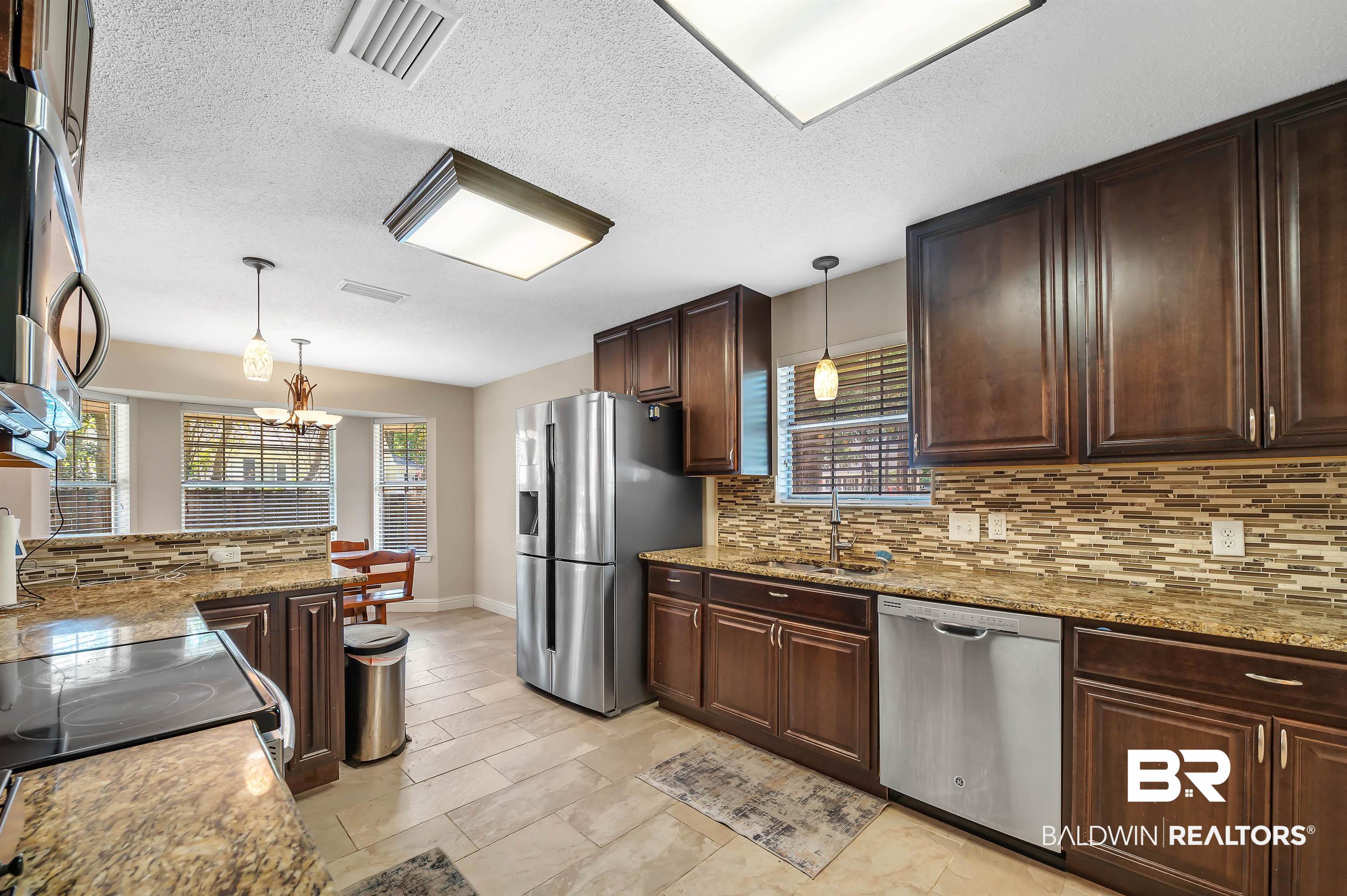 495 Ridgewood Drive Daphne, AL 36526 - Photo 36 of 46