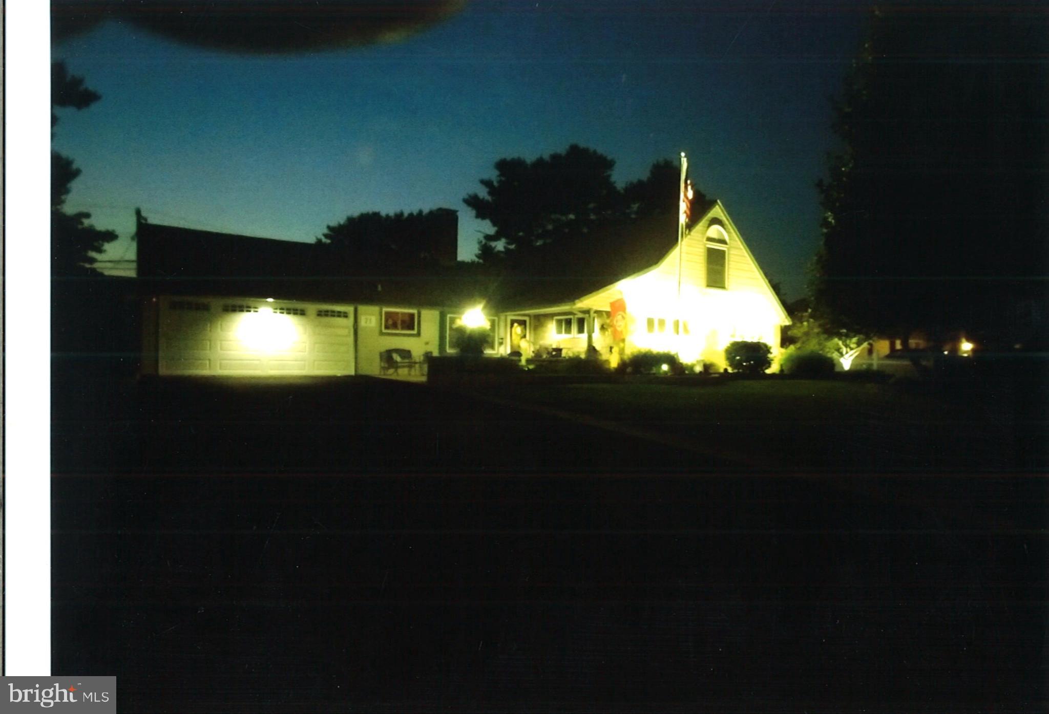 71 Four Leaf Road Levittown, PA 19056 - Photo 50 of 64 Gallery Image 50