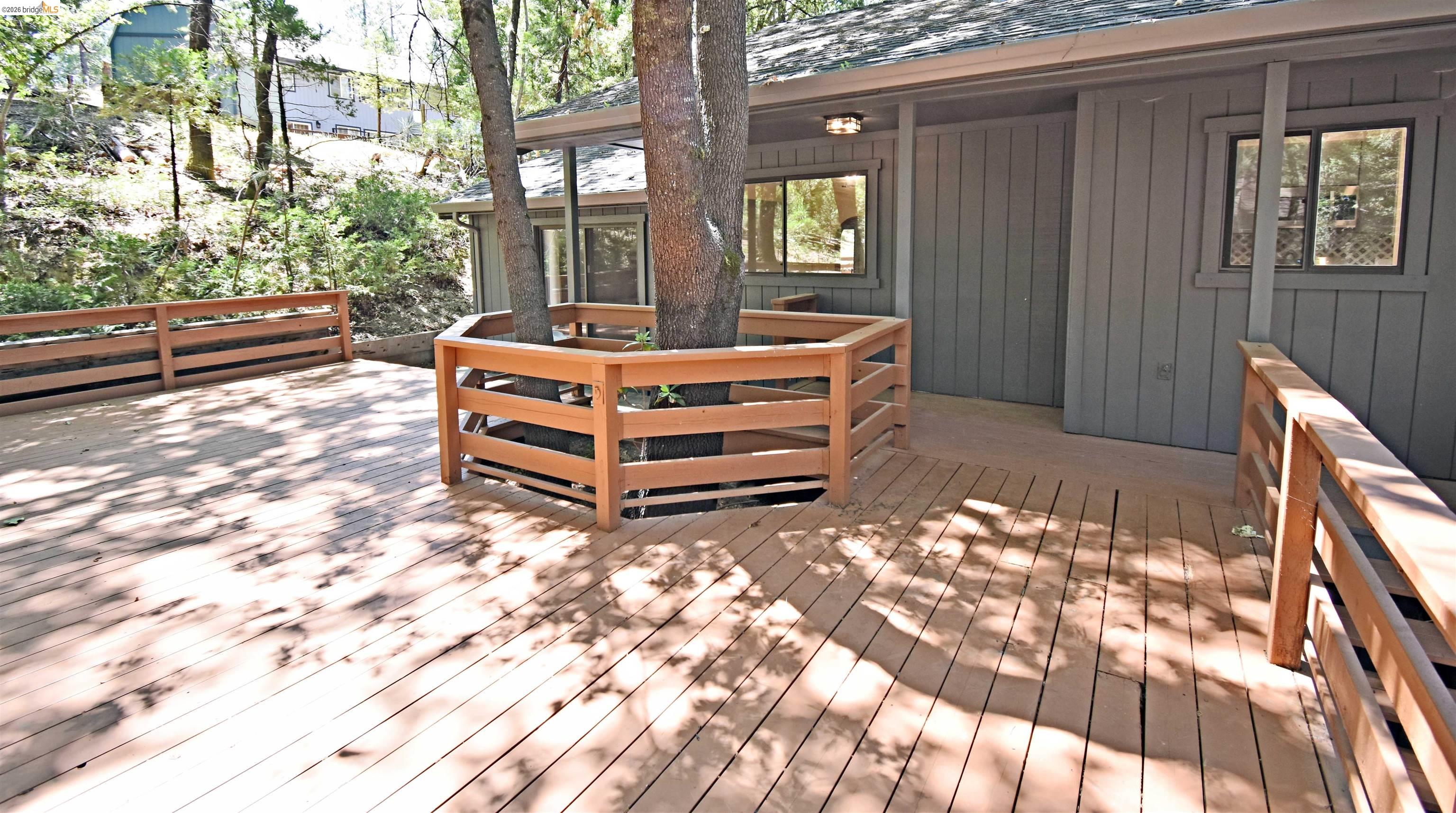 22532 Longeway Road Sonora, CA 95370 - Photo 3 of 27