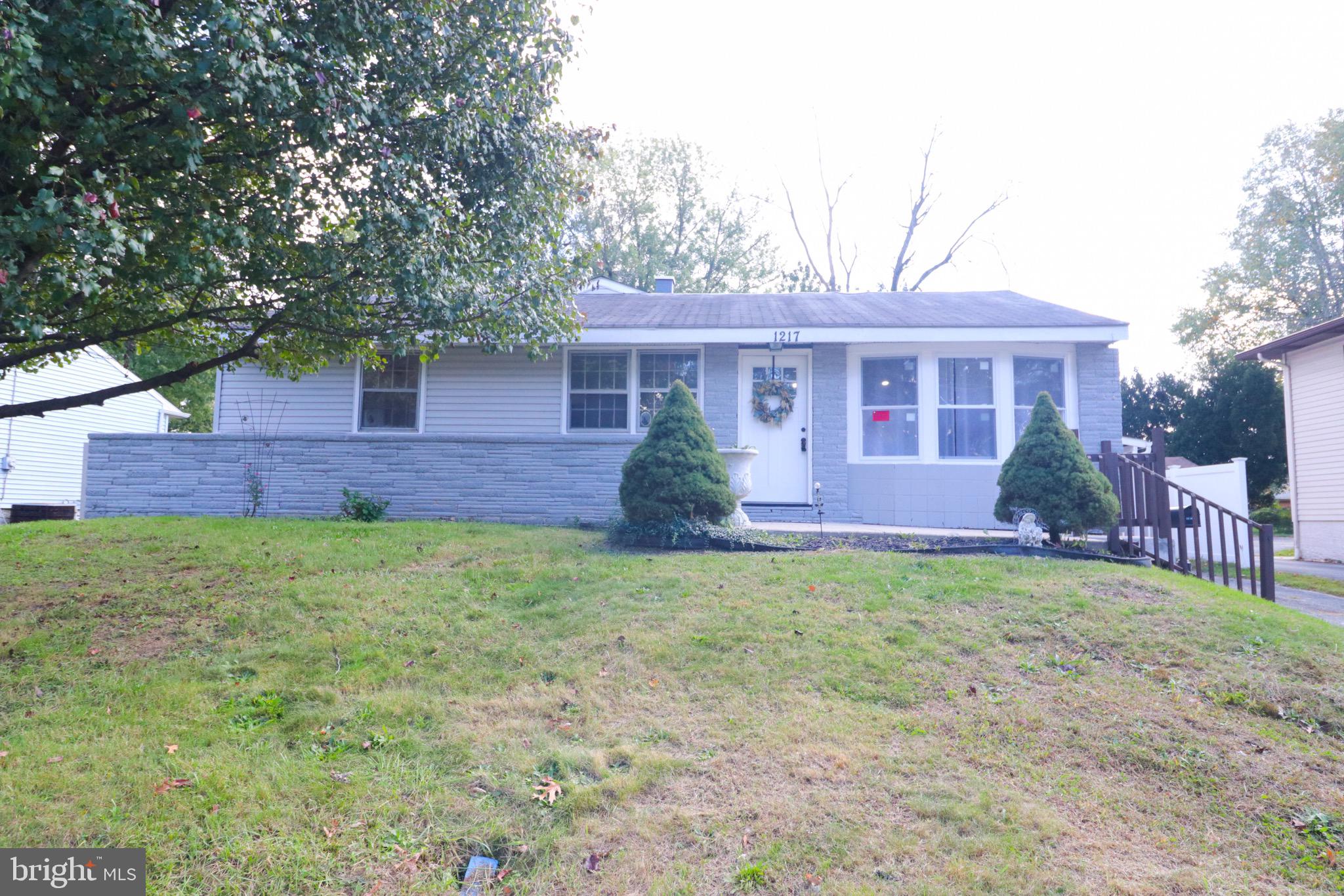 1217 Clements Bridge Road Woodbury, NJ 08096 - Photo 1 of 58 1217 Clements Bridge! 4 bed 2.5 bath
