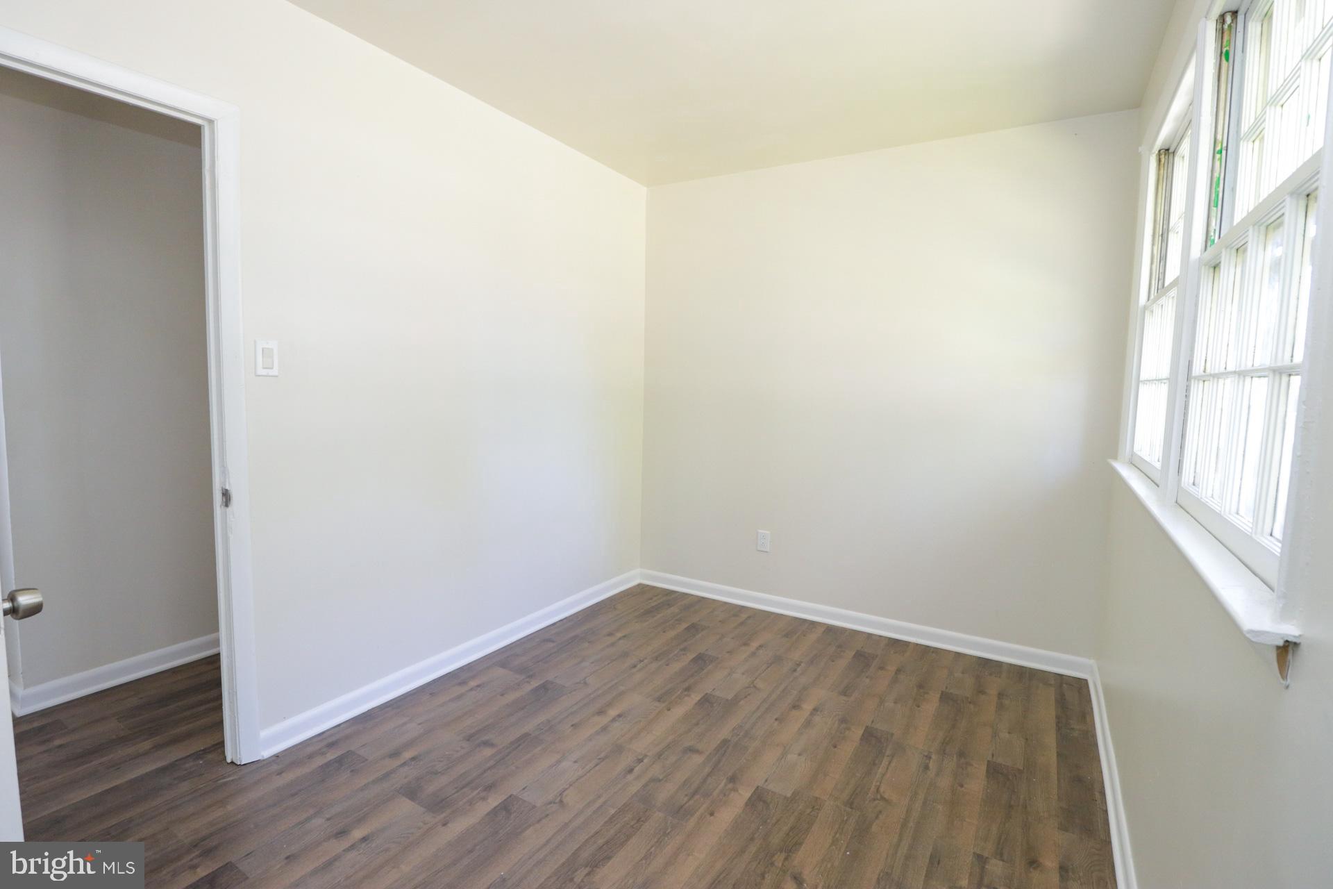 1217 Clements Bridge Road Woodbury, NJ 08096 - Photo 38 of 58