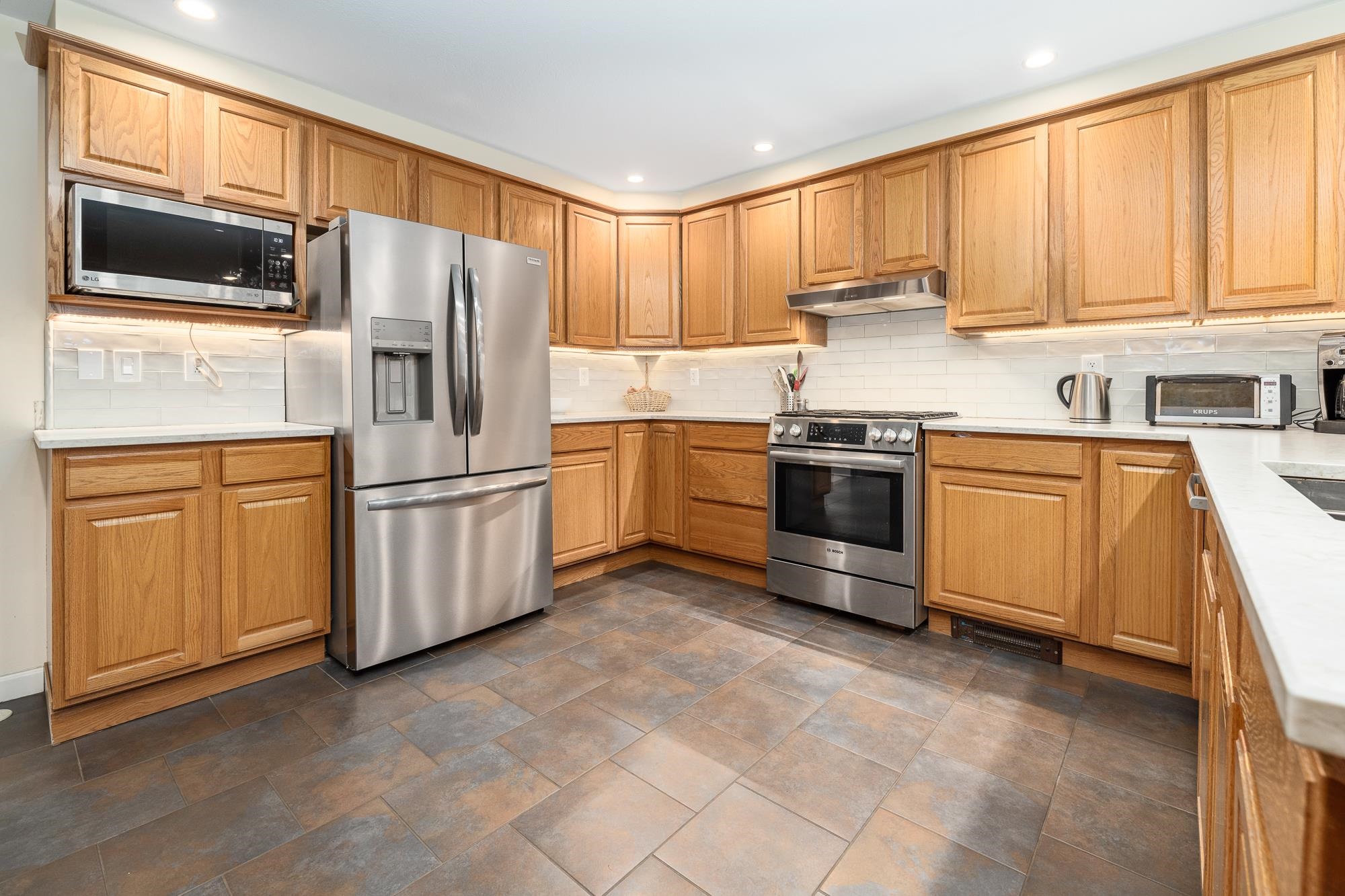 3 Crowley Terrace Hanover, NH 03755 - Photo 7 of 46